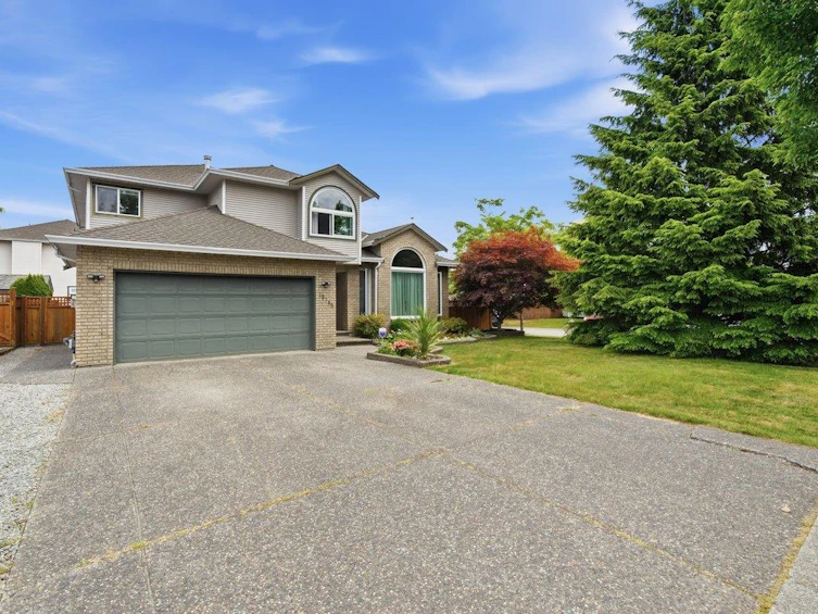18745 65 Avenue, Surrey, BC, V3S 8V2 - 2