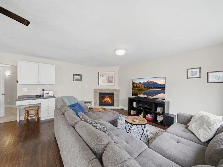 18745 65 Avenue, Surrey, BC, V3S 8V2 - 13