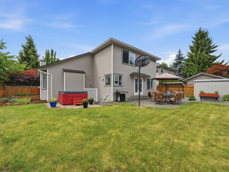 18745 65 Avenue, Surrey, BC, V3S 8V2 - 16