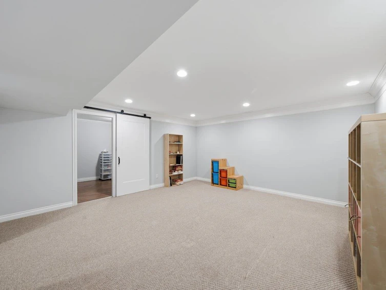 18745 65 Avenue, Surrey, BC, V3S 8V2 - 32
