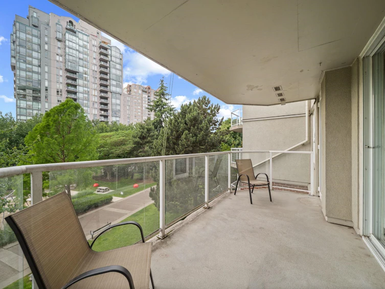 305-1250 Quayside Drive, New Westminster, BC, V3M 6E2 - 22