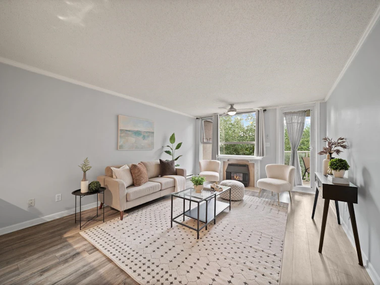 305-1250 Quayside Drive, New Westminster, BC, V3M 6E2 - 2