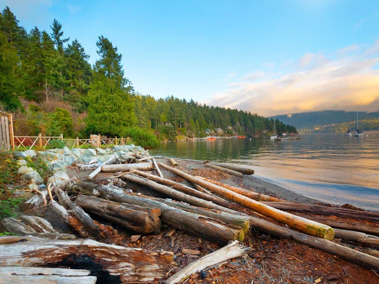433 Senator Place, Bowen Island, BC, V0N 1G1 - 11