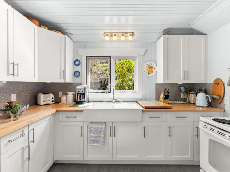 433 Senator Place, Bowen Island, BC, V0N 1G1 - 19