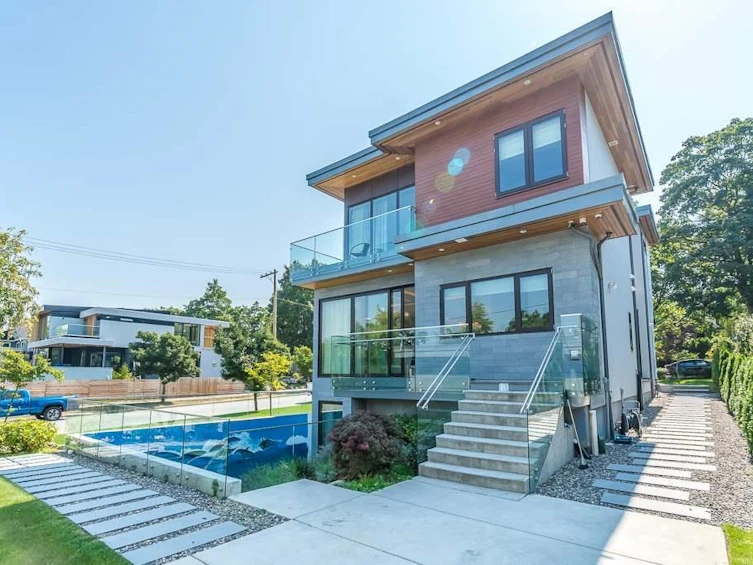 3011 W 27th Avenue, Vancouver, BC, V6L 1W6 - 16