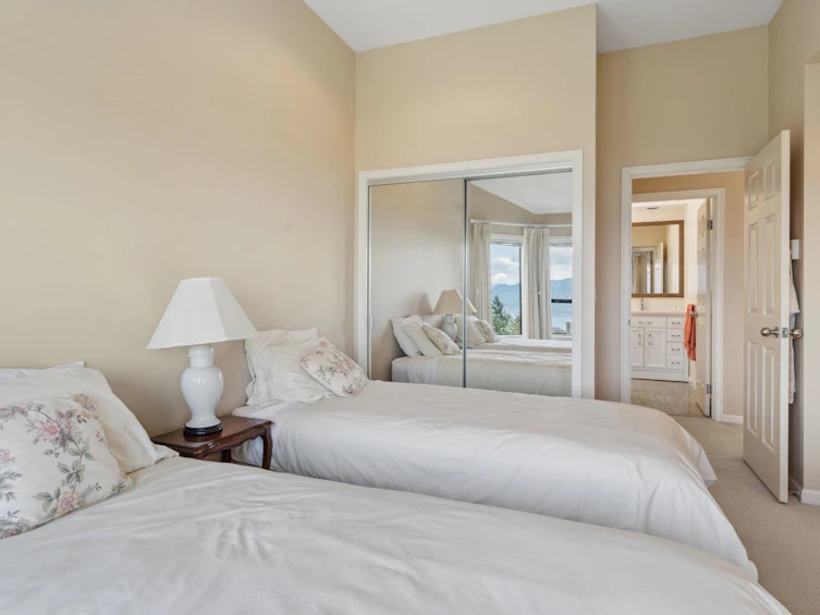 5207 Aspen Drive, West Vancouver, BC, V7W 2Z7 - 23
