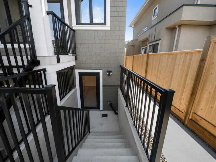 531 W 61st Avenue, Vancouver, BC, V6P 2B4 - 37