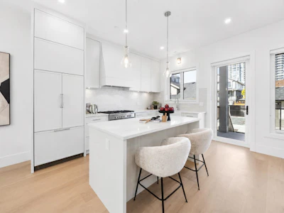 531 W 61st Avenue - 5