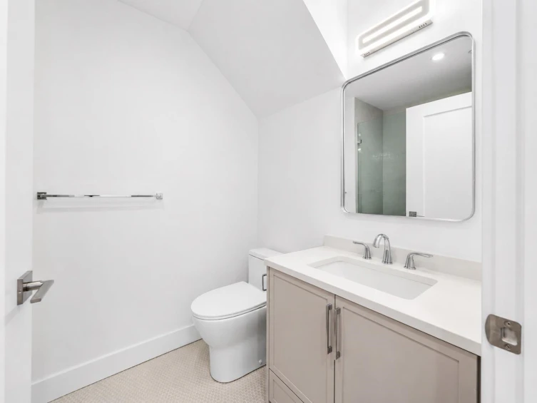 531 W 61st Avenue, Vancouver, BC, V6P 2B4 - 34
