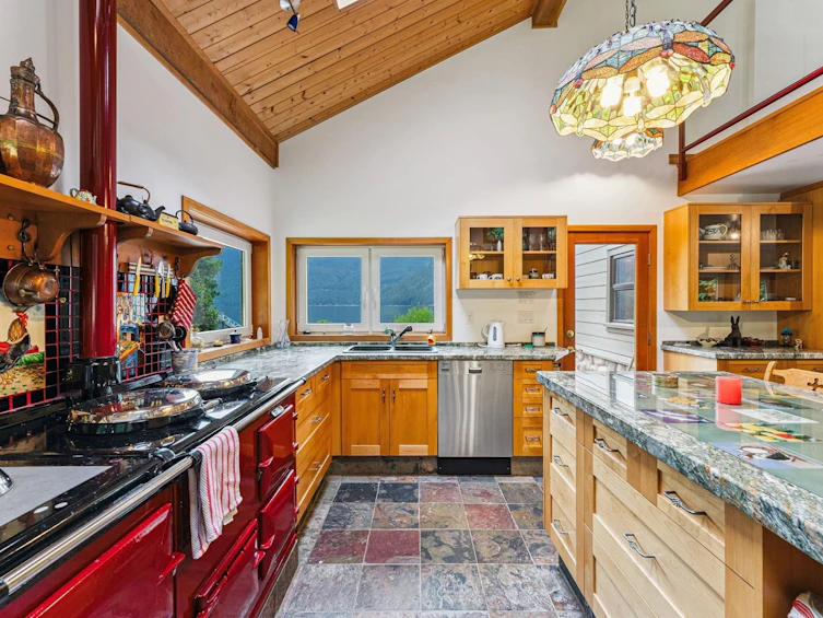12 & 13 Coldwell Beach, North Vancouver, BC - 6