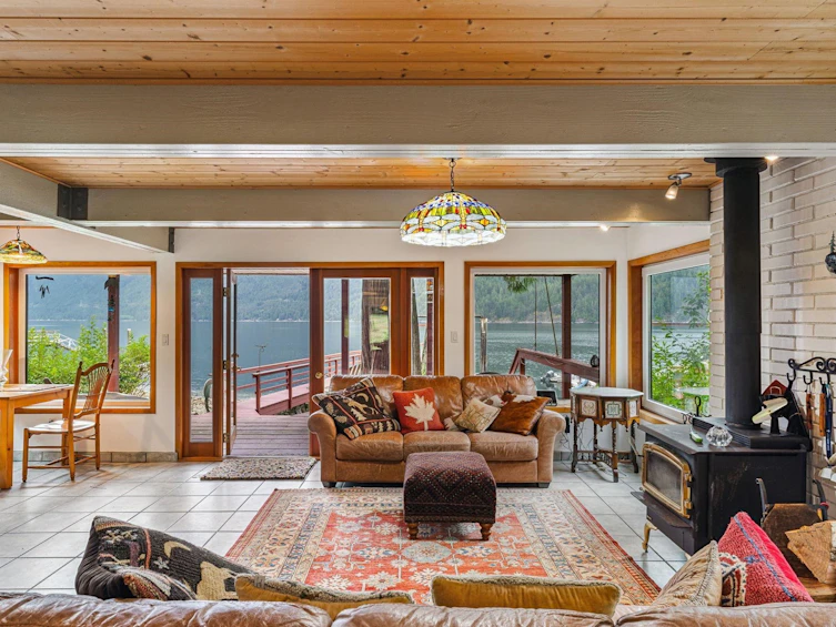 12 & 13 Coldwell Beach, North Vancouver, BC - 14