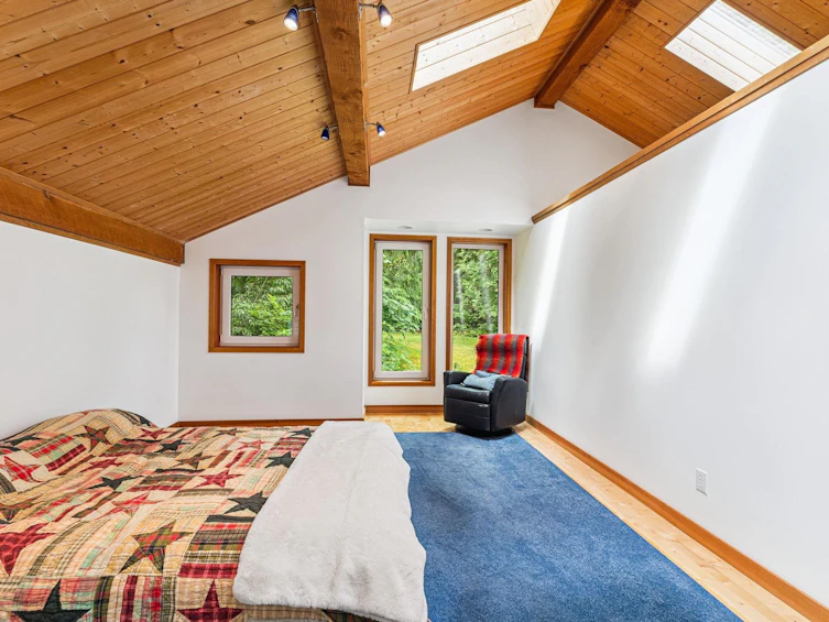 12 & 13 Coldwell Beach, North Vancouver, BC - 24