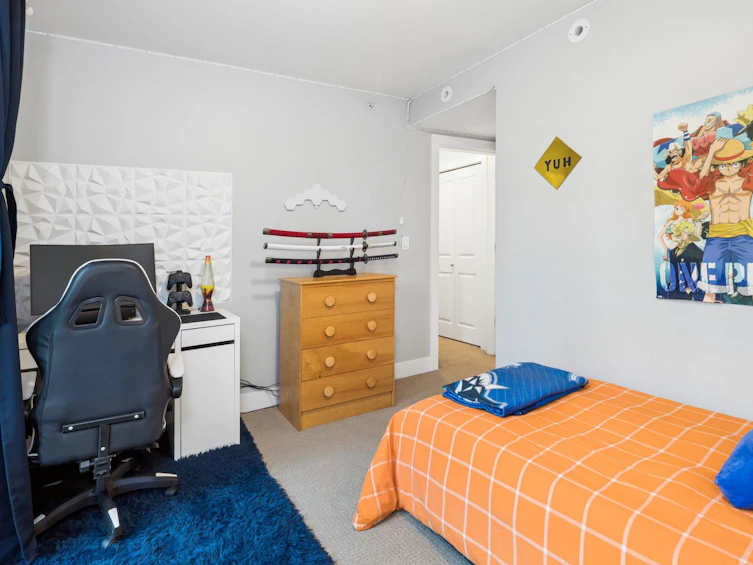 2-3025 Baird Road, North Vancouver, BC, V7K 2G5 - 28