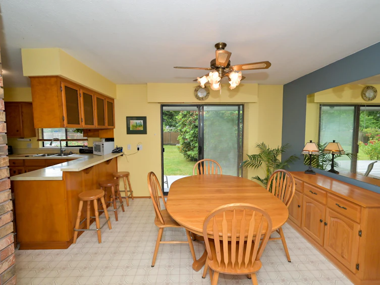 6473 Norvan Road, Sechelt, BC, V7Z 0S6 - 8