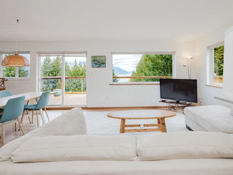 5808 Skookumchuk Road, Sechelt, BC, V7Z 0P3 - 7