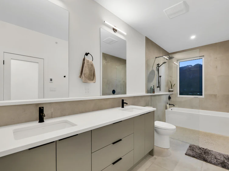 39249 Stellar Drive, Squamish, BC, V8B 1G2 - 16