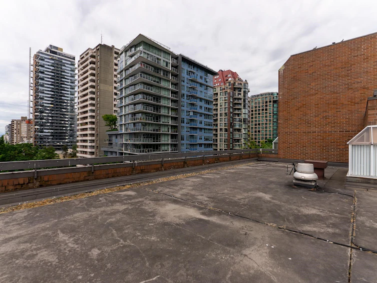 214-1330 Burrard Street, Vancouver, BC, V6Z 2B8 - 17