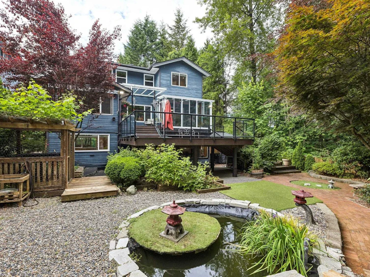 1501 Ostler Court, North Vancouver, BC, V7G 2P1 - 39