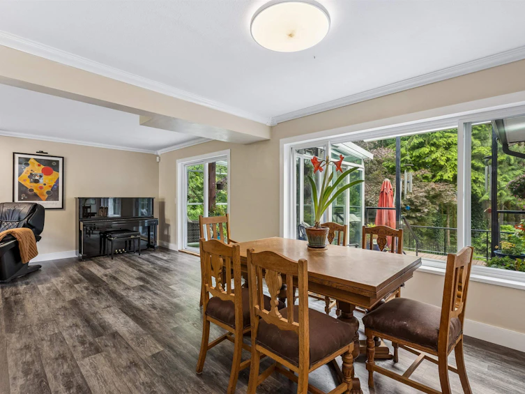 1501 Ostler Court, North Vancouver, BC, V7G 2P1 - 7