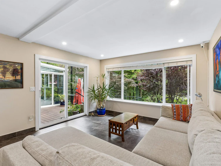 1501 Ostler Court, North Vancouver, BC, V7G 2P1 - 15