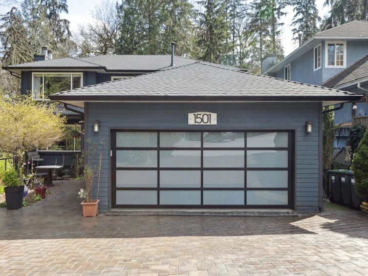 1501 Ostler Court, North Vancouver, BC, V7G 2P1 - 2