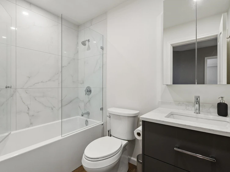 24-1001 Northlands Drive, North Vancouver, BC, V7H 2Y3 - 26