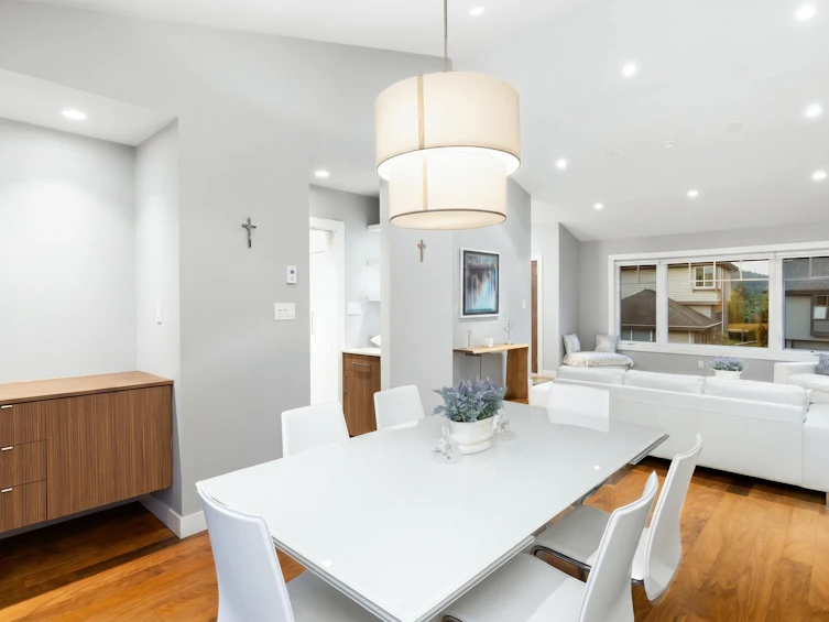 4786 Meadfeild Court, West Vancouver, BC, V7W 2Y3 - 4