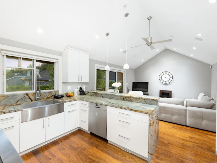 4786 Meadfeild Court, West Vancouver, BC, V7W 2Y3 - 15