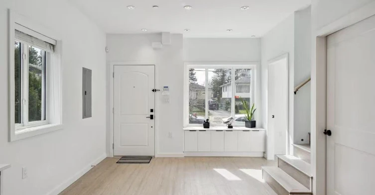 3025 Kings Avenue, Vancouver, BC, V5R 4T1 - 11
