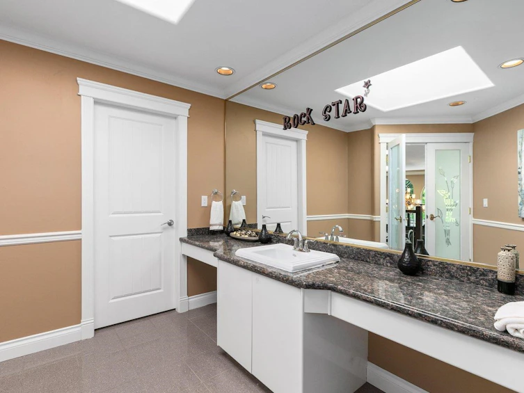 13828 Crescent Road, Surrey, BC, V4P 1K8 - 27