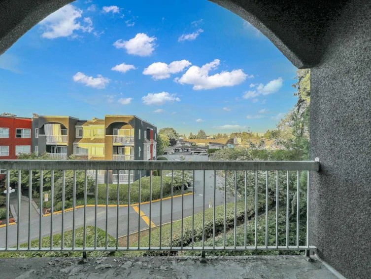 305-5664 200 Street, Langley, BC, V3A 1M8 - 21