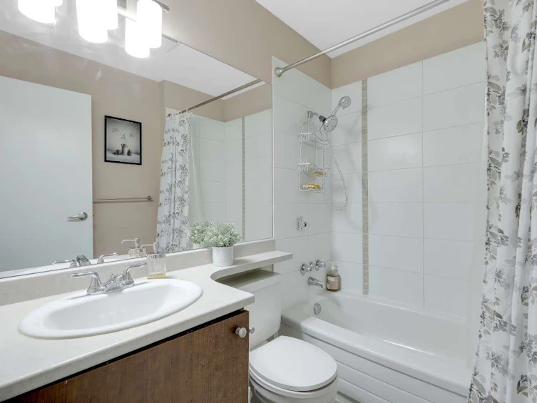 305-5664 200 Street, Langley, BC, V3A 1M8 - 19