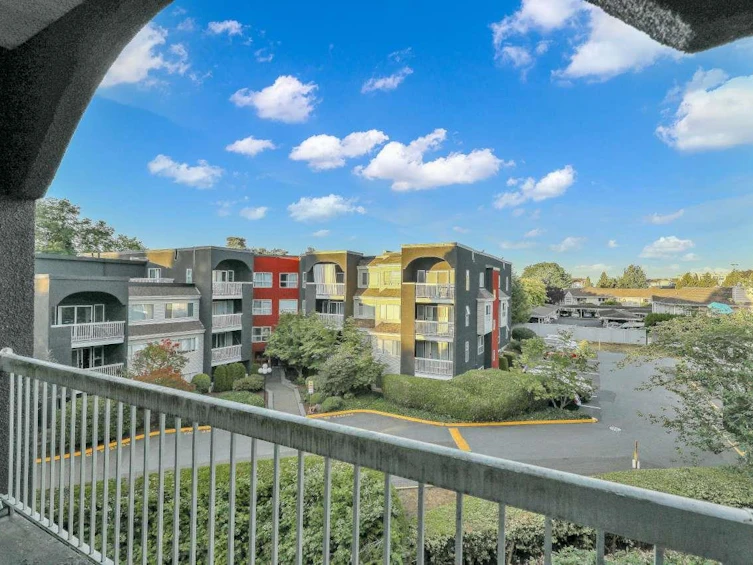 305-5664 200 Street, Langley, BC, V3A 1M8 - 22