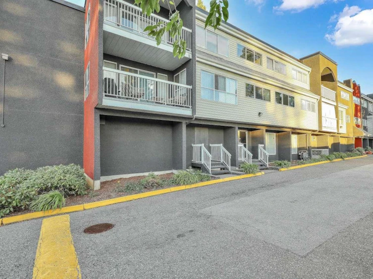 305-5664 200 Street, Langley, BC, V3A 1M8 - 28