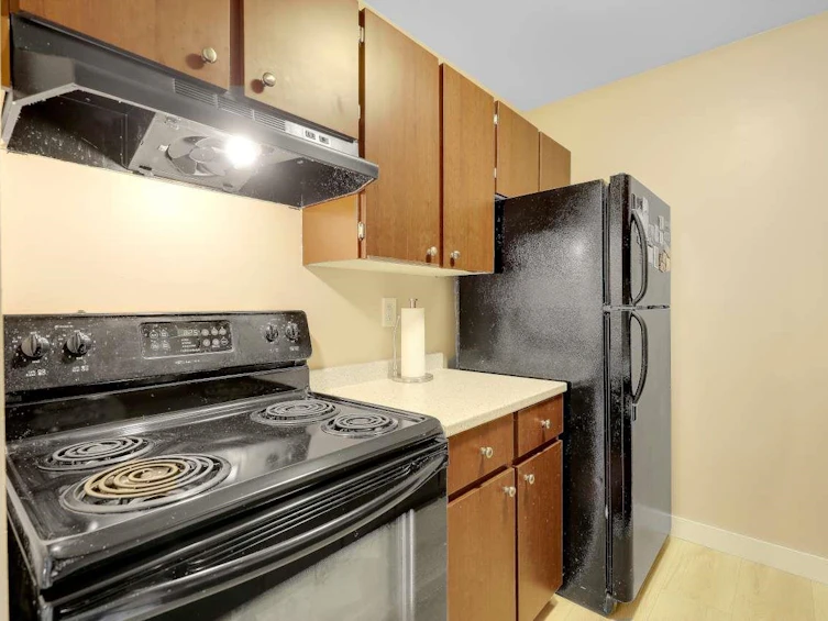 305-5664 200 Street, Langley, BC, V3A 1M8 - 18