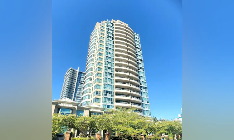 506-6659 Southoaks Crescent