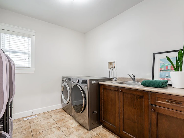 8188 211 Street, Langley, BC, V2Y 0E4 - 26