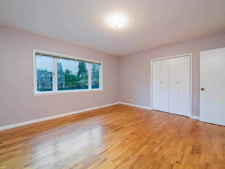 2870 Thorncliffe Drive, North Vancouver, BC, V7R 2S8 - 11