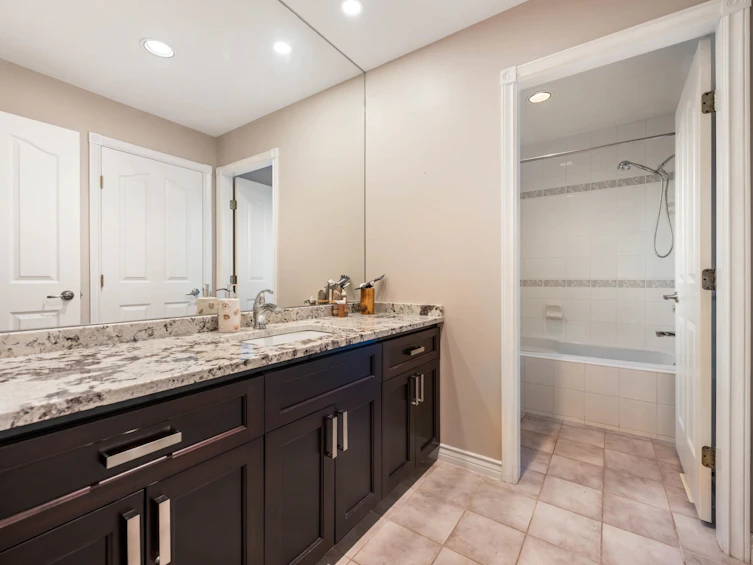 1522 Whitebark Place, Coquitlam, BC, V3E 2V8 - 19