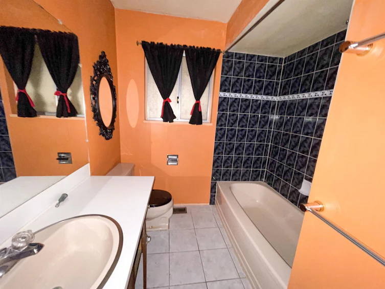 1441 128 Street, Surrey, BC, V4A 3T5 - 9