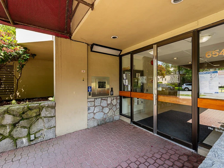 2505-6540 Burlington Avenue, Burnaby, BC, V5H 4G3 - 3