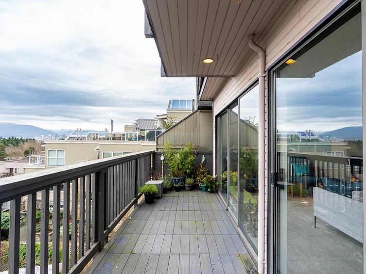 967 W 8th Avenue, Vancouver, BC, V5Z 1E4 - 9