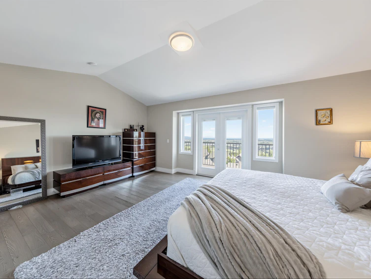 1419 Strawline Hill Street, Coquitlam, BC, V3E 0L5 - 17
