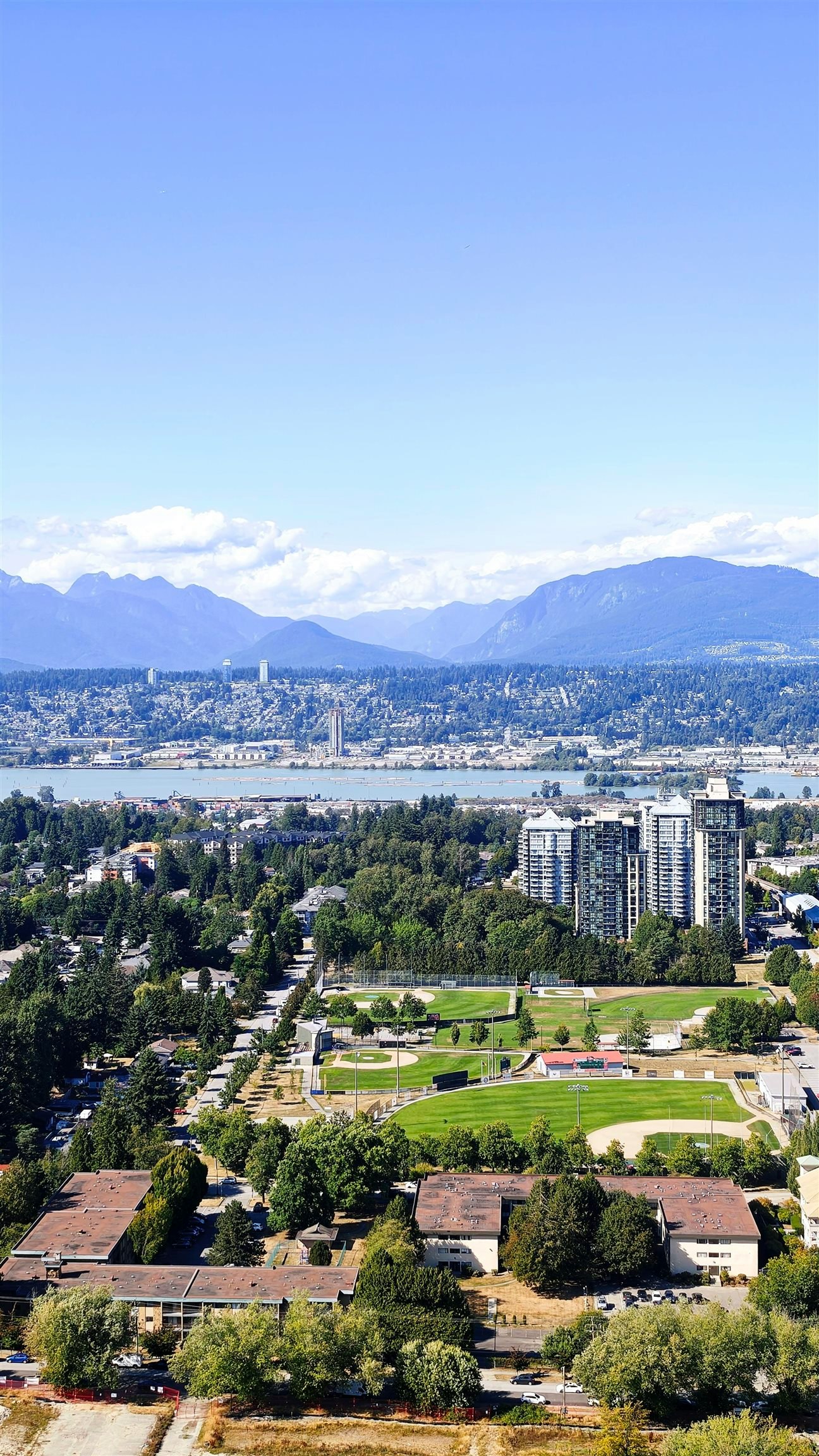 4101-13350 Central Avenue, Surrey, BC, V3T 0S1 - 9