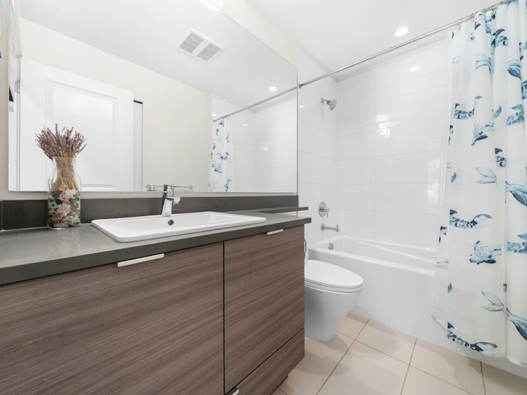 108-2665 Mountain Highway, North Vancouver, BC, V7J 0A8 - 23
