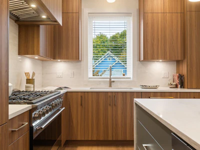 2049 E 4th Avenue - 3