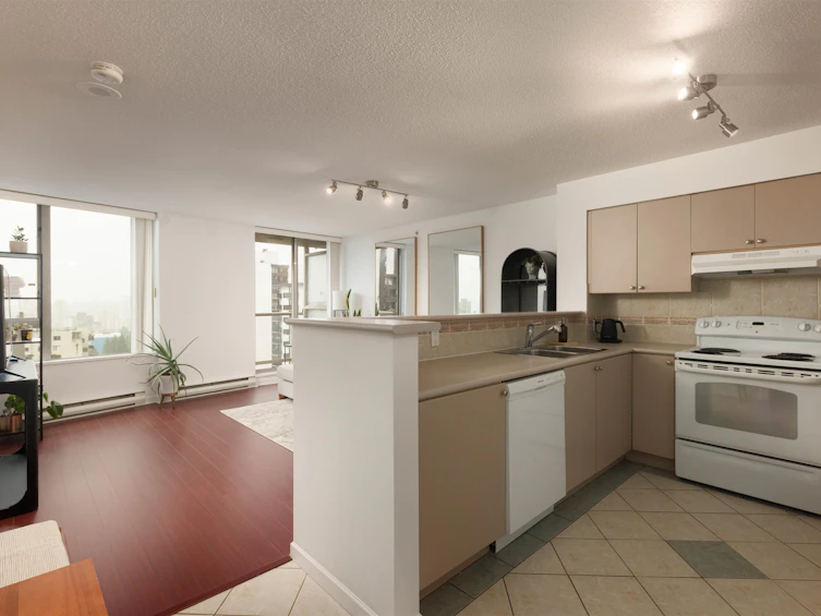 1207-1277 Nelson Street, Vancouver, BC, V6E 4M8 - 10
