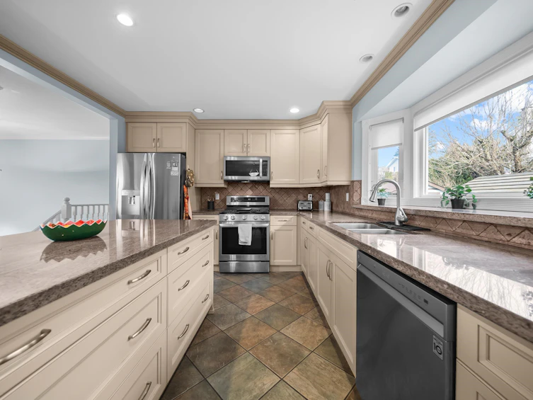 2914 Glenshiel Drive, Abbotsford, BC, V3G 1G8 - 9