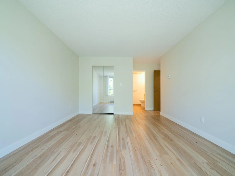 305-5790 Patterson Avenue, Burnaby, BC, V5H 4H6 - 14