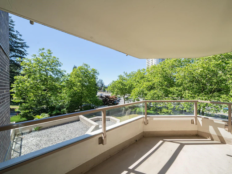 305-5790 Patterson Avenue, Burnaby, BC, V5H 4H6 - 22
